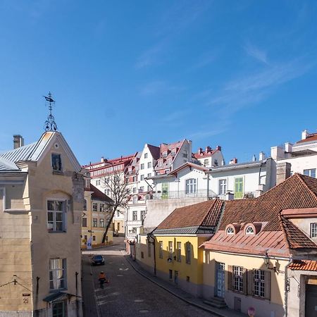Old Town Studio Apartment - Uus Street 24 Tallinn Kültér fotó